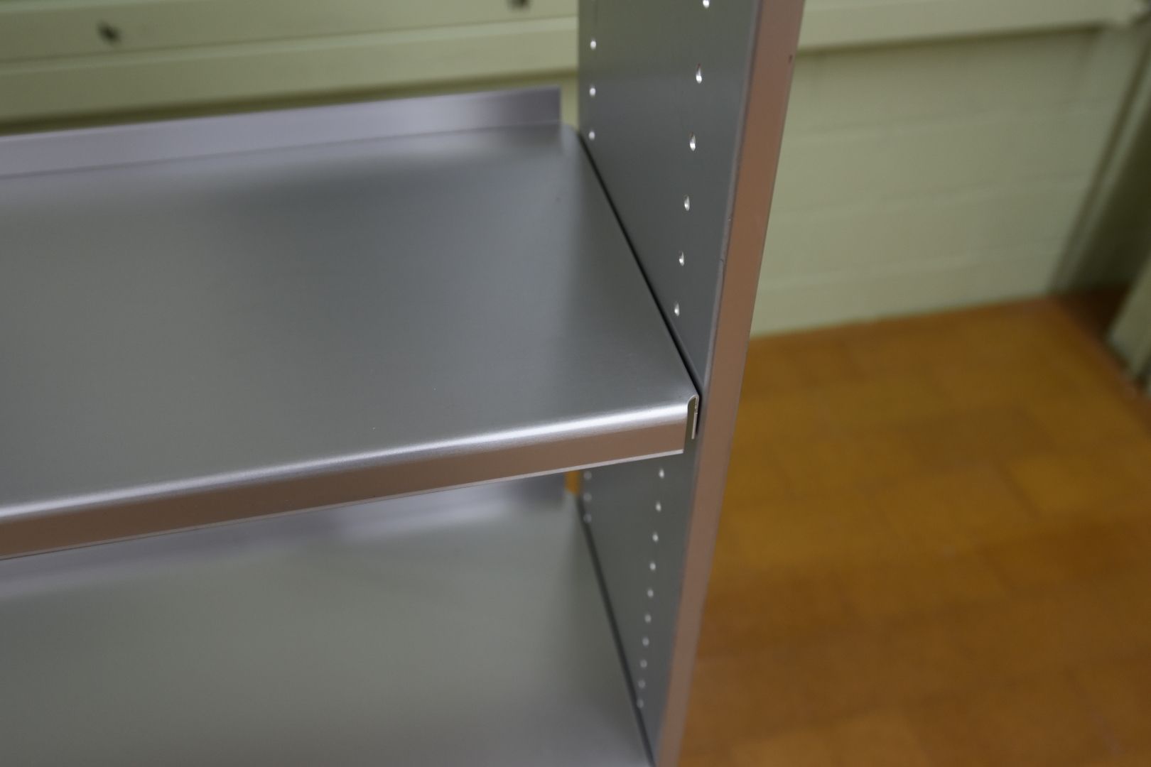 Lehni Scaffali: Designer Aluminium Regal Lehni – Usato da Lichtensteig venduto da Polsterwerk 3