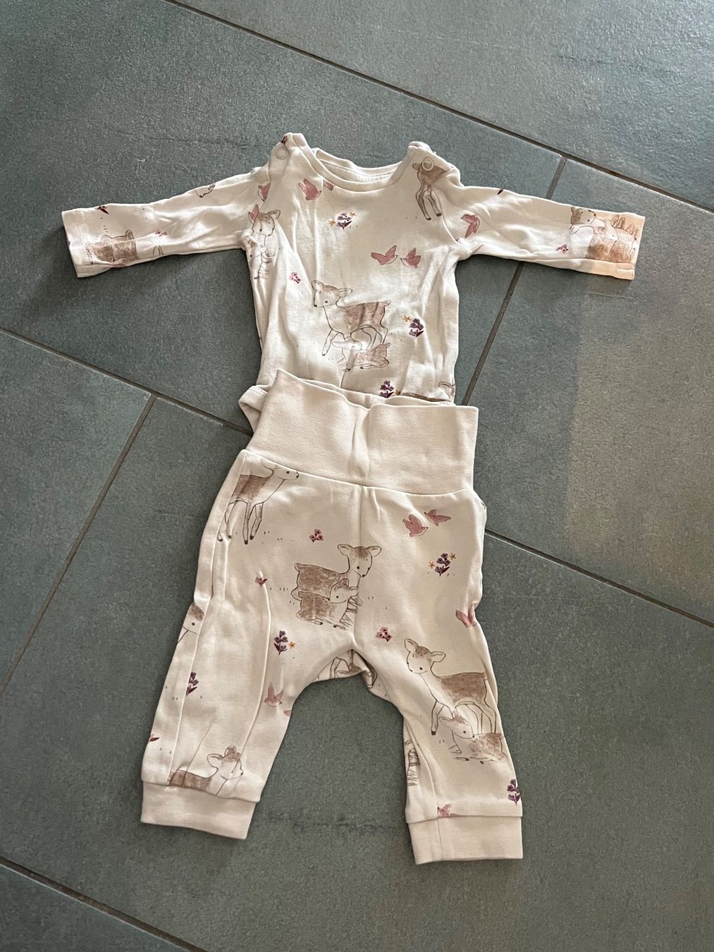 H&M Lotti & Set di vestiti: Süsses Set Gr. 50 – Usato da Villnachern venduto da schudelinho