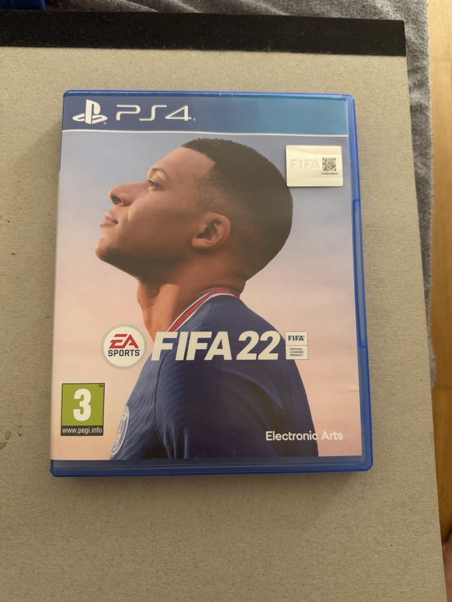 Giochi: FIFA 22 PS4 Spiel  – Usato da Spreitenbach venduto da flowers86