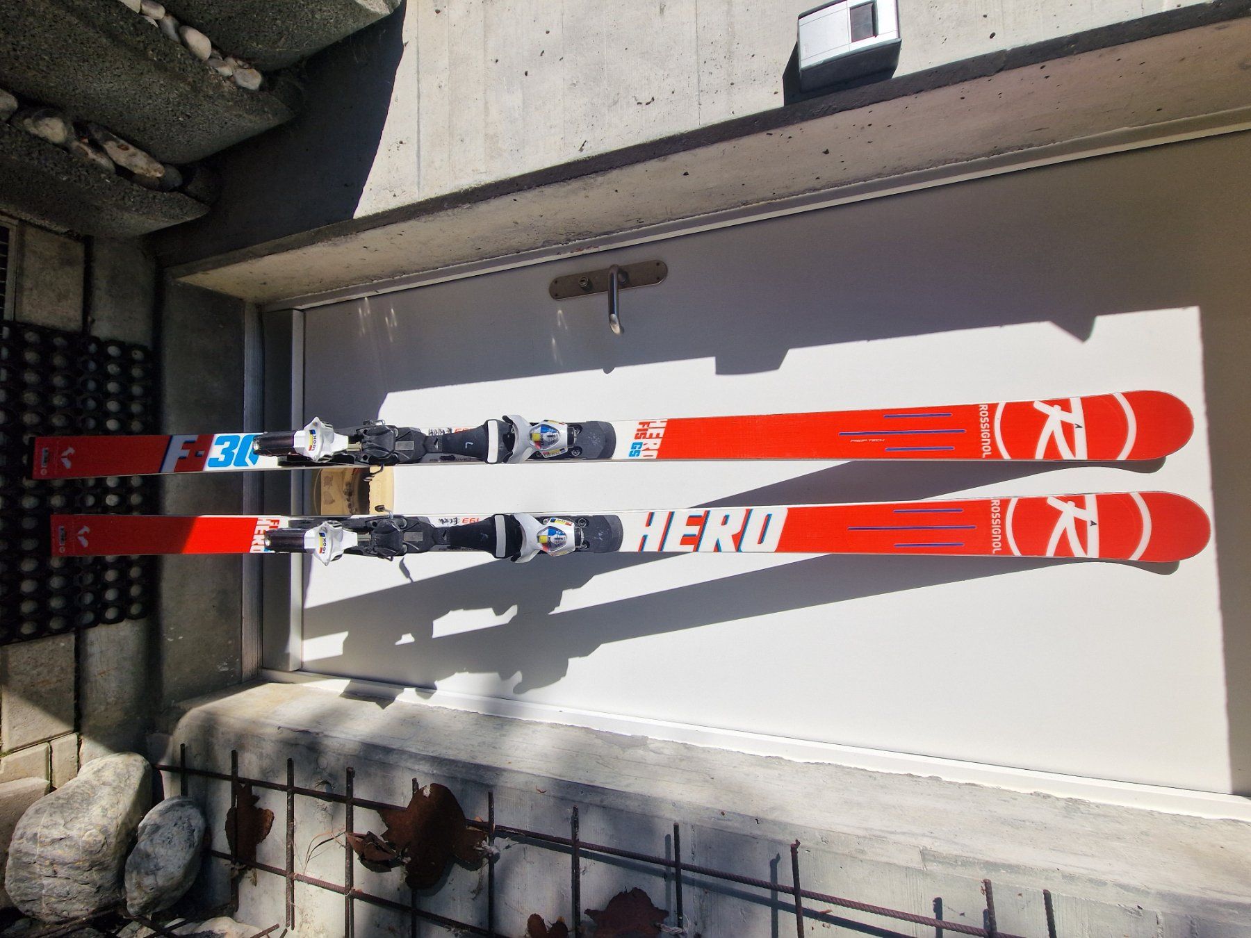 Rossignol Skis: GS Rossignol FIS Ski neu – Neuf (Voir description) à Gams par Lorize