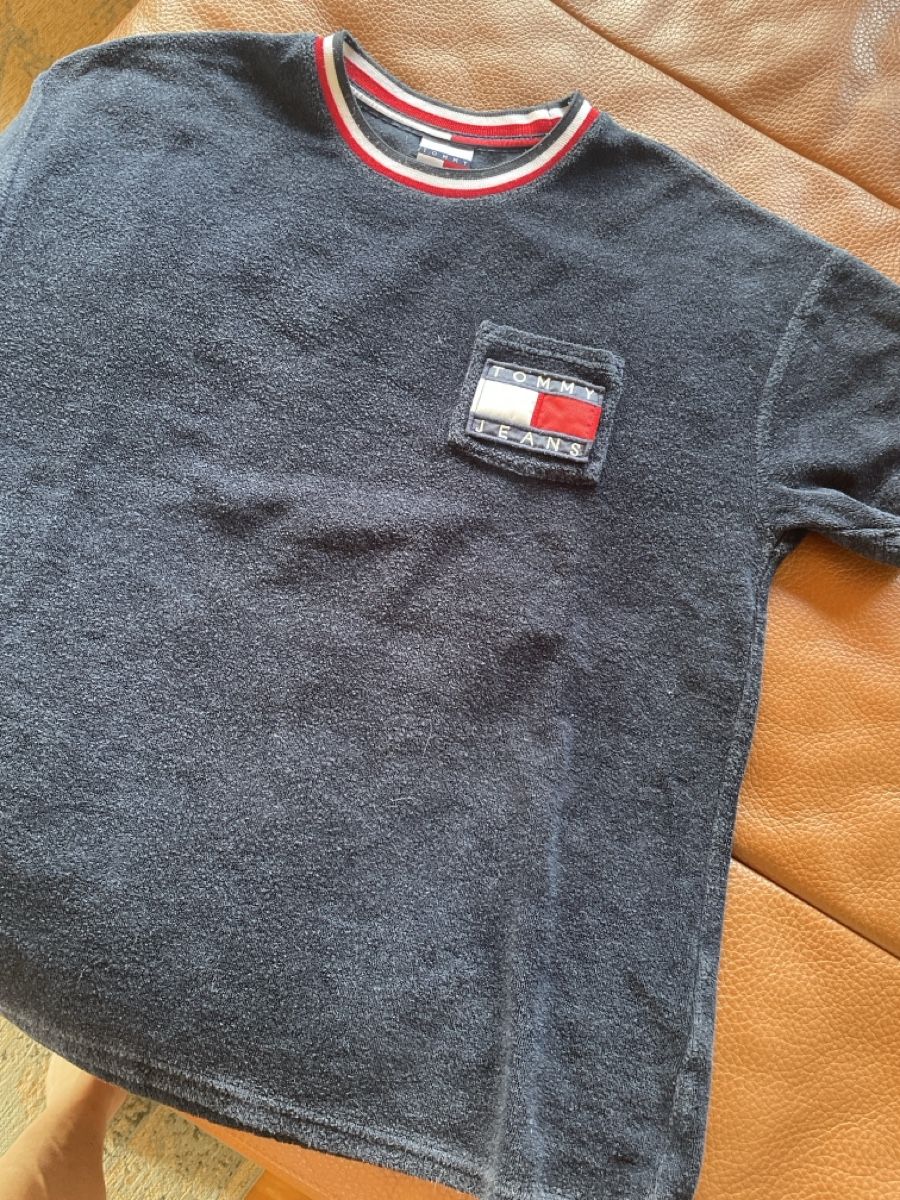 Tommy Hilfiger T-Shirts: Tommy T-Shirt Frotee – Gebraucht aus Freidorf TG von ibipatria 1