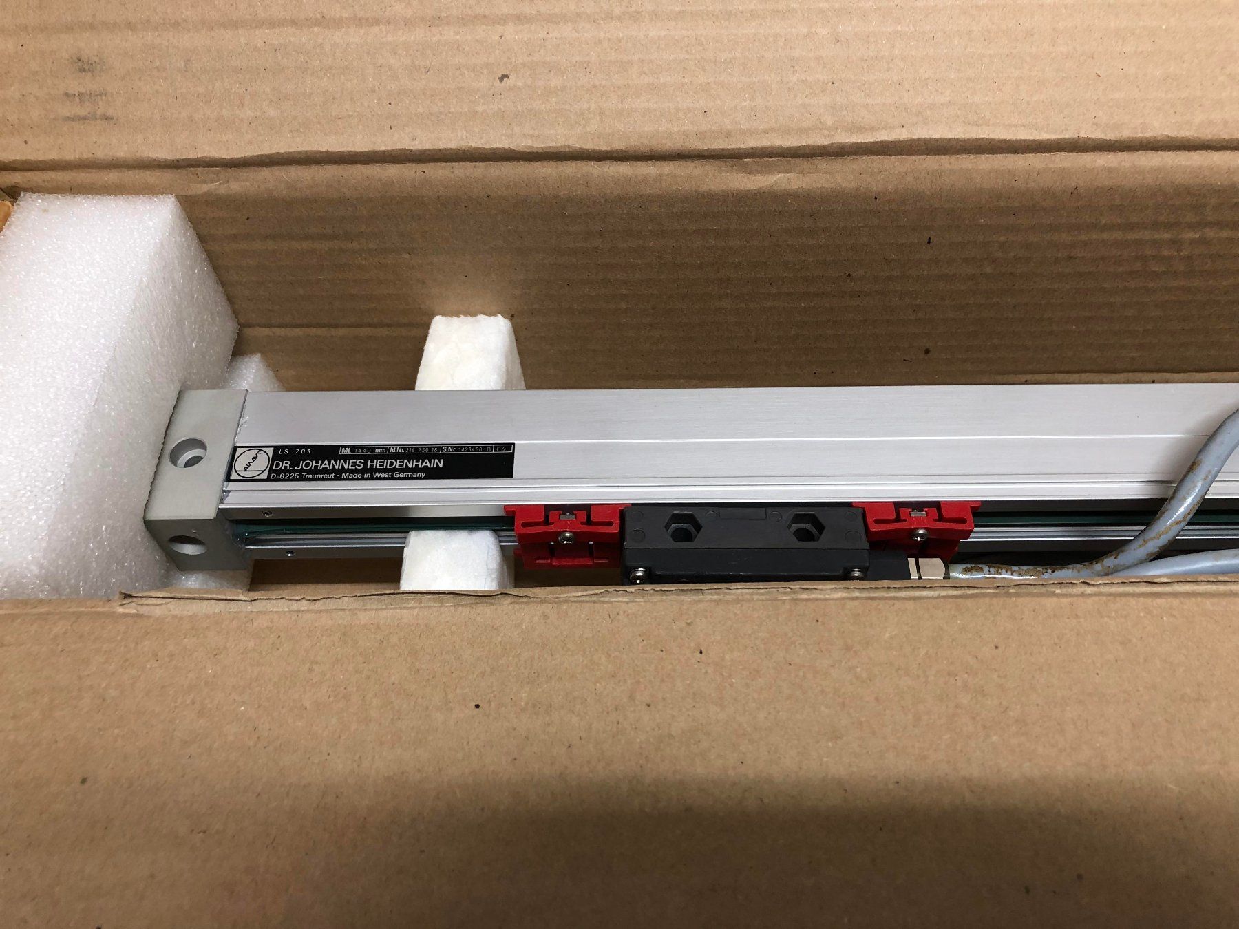 Tutti gli attrezzi: Heidenhain Massstab 1440 mm (neu) – Nuovo (secondo la descrizione) da Winterthur venduto da Joe1001 3