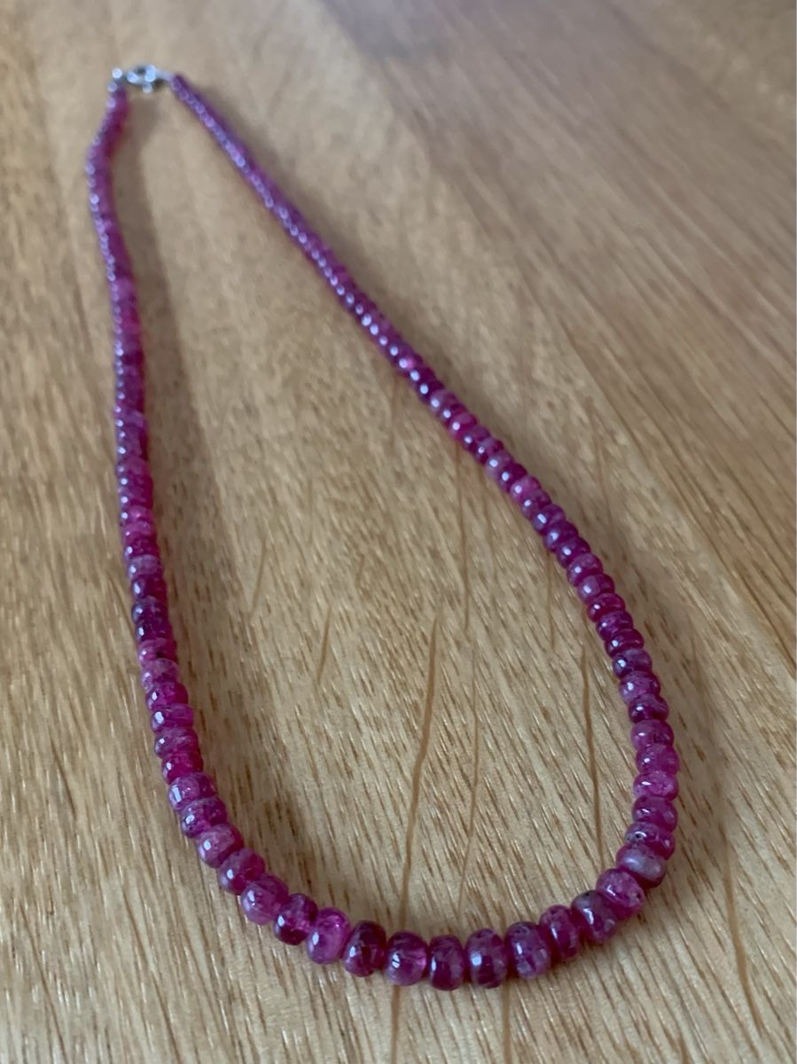 Ketten: Collier mit echten Rubinsteinen – Neu (gemäss Beschreibung) aus Zürich von p_q7q_nichtraucher 1