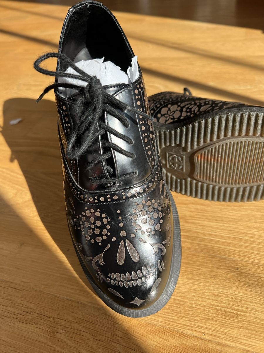 Dr. Martens Scarpe da uomo: Doc Martens skull – Usato da Riehen venduto da Loretxutxu 3