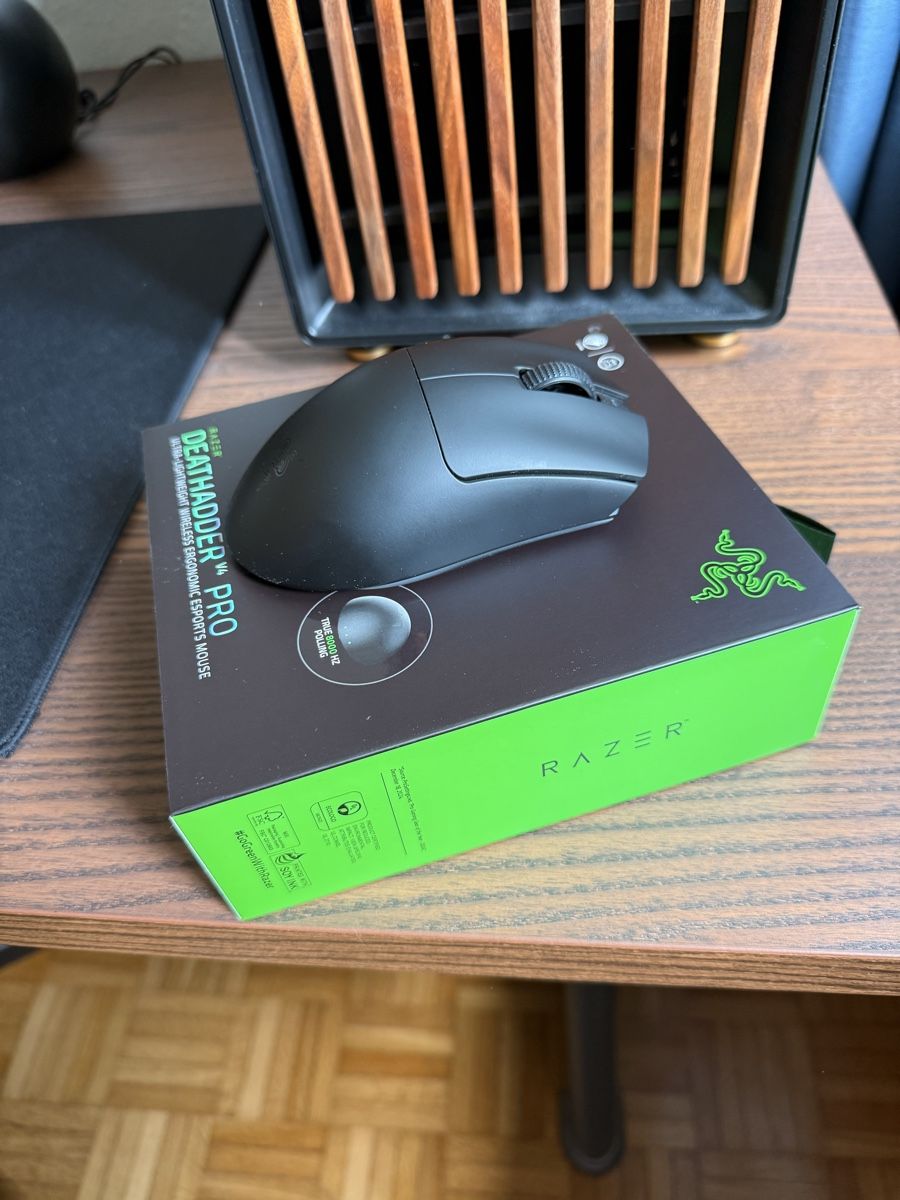 Razer Maus: Razer Deathadder V4 Pro – Neu (gemäss Beschreibung) aus Greifensee von davidklausen 5