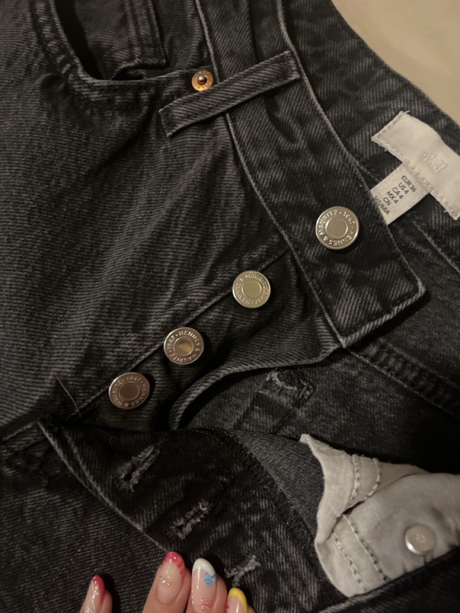 H&M Jeans: Jeans H&M – D'occasion à Icogne par Molfo 3