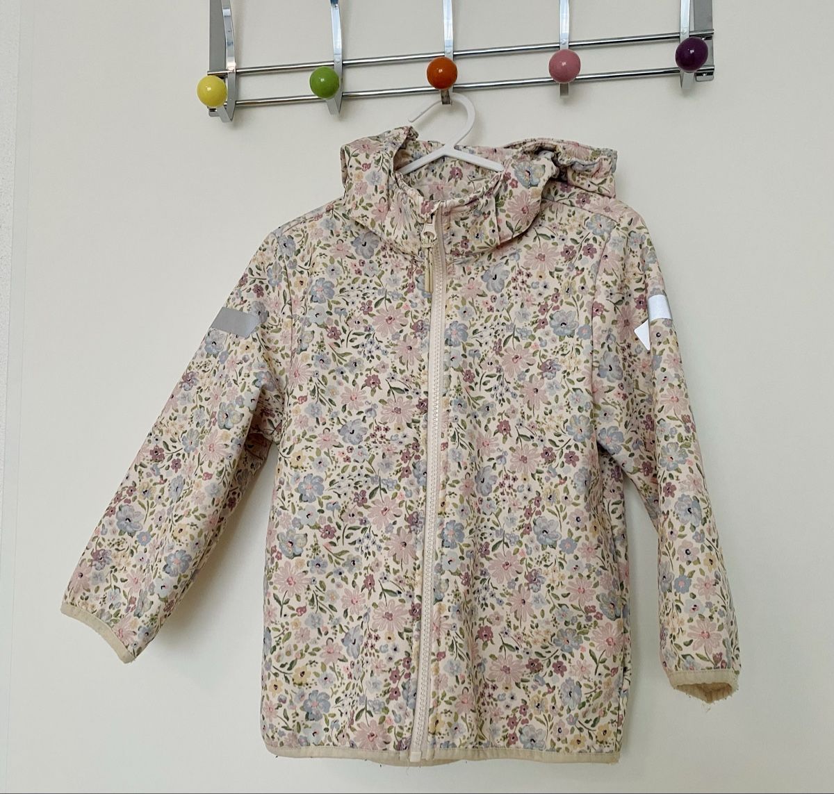 H&M Jacken & Mäntel: Regenjacke Gr.98/104 – Gebraucht aus WEINFELDEN von marygloss 1