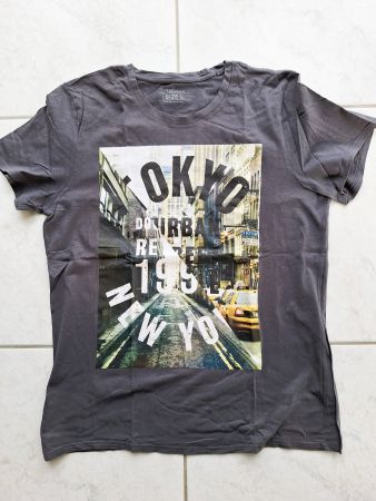 2 coole T-Shirts für Jungs Gr. L