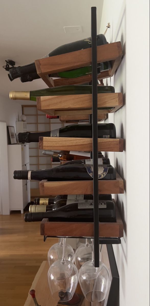Scaffali: Landscape Weinregal – Usato da Basel venduto da Jeskoooo 3
