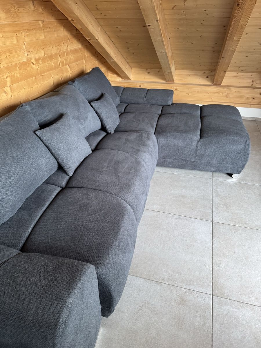 Divani: Sofa – Usato da Leissigen venduto da jen_6y7m 1