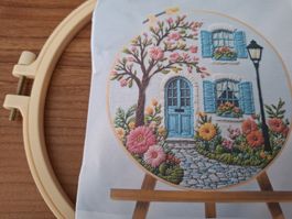 Handgemachte Stickerei