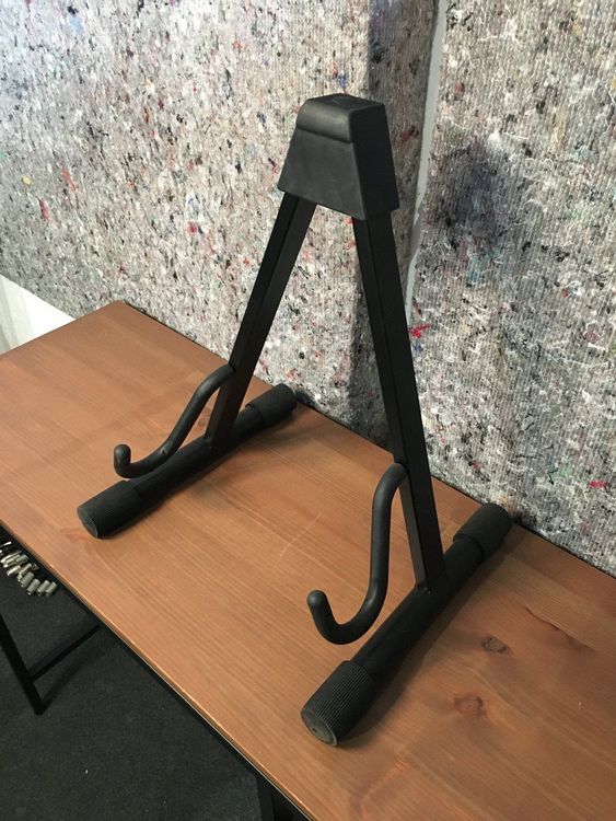 K&M 17540 Electric Guitar Stand Kaufen auf Ricardo