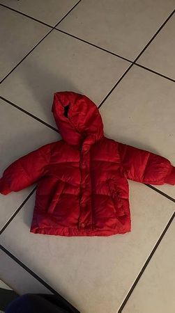 Warme Winterjacke Zara Babyboy Grösse 6-9 Monate
