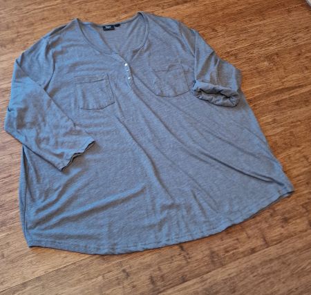 Shirt mit krempelbaren 7/8 Ärmeln, grau, Grösse 56