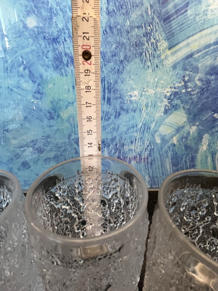 Iittala Caraffe: Glaskrug Wassergläser iittala oder Kosta Boda Gläser Geschir – Usato da Frauenfeld venduto da Babytimmy 7