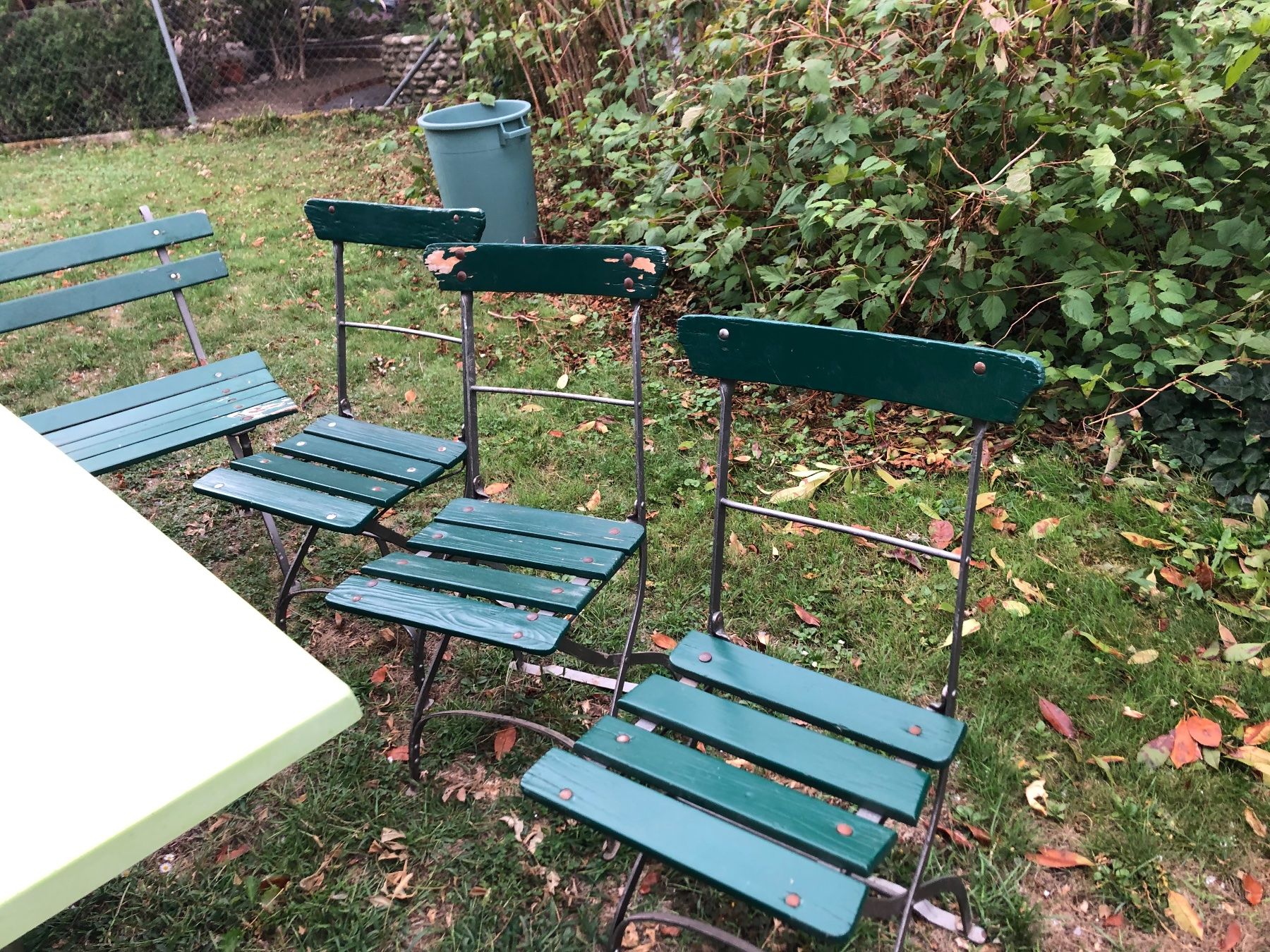 Set di tavolo e panche: Die etwas anderen Garten oder Balkonmöbel – Usato da Seuzach venduto da Monika112 1