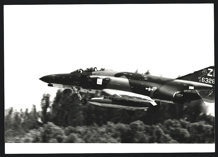 Fotografie &  Plakate: Fotografie Flugzeug Douglas F-4 Phantom  – Gebraucht aus Berlin von bartko-reher