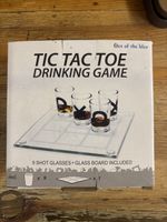 Tic Tac Toe Trinkspiel, Glas, 9 Schnapsgläser, Top Zustand!
