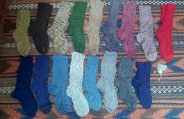 17 teils gebrauchte Herrenwollsocken Grösse: 42