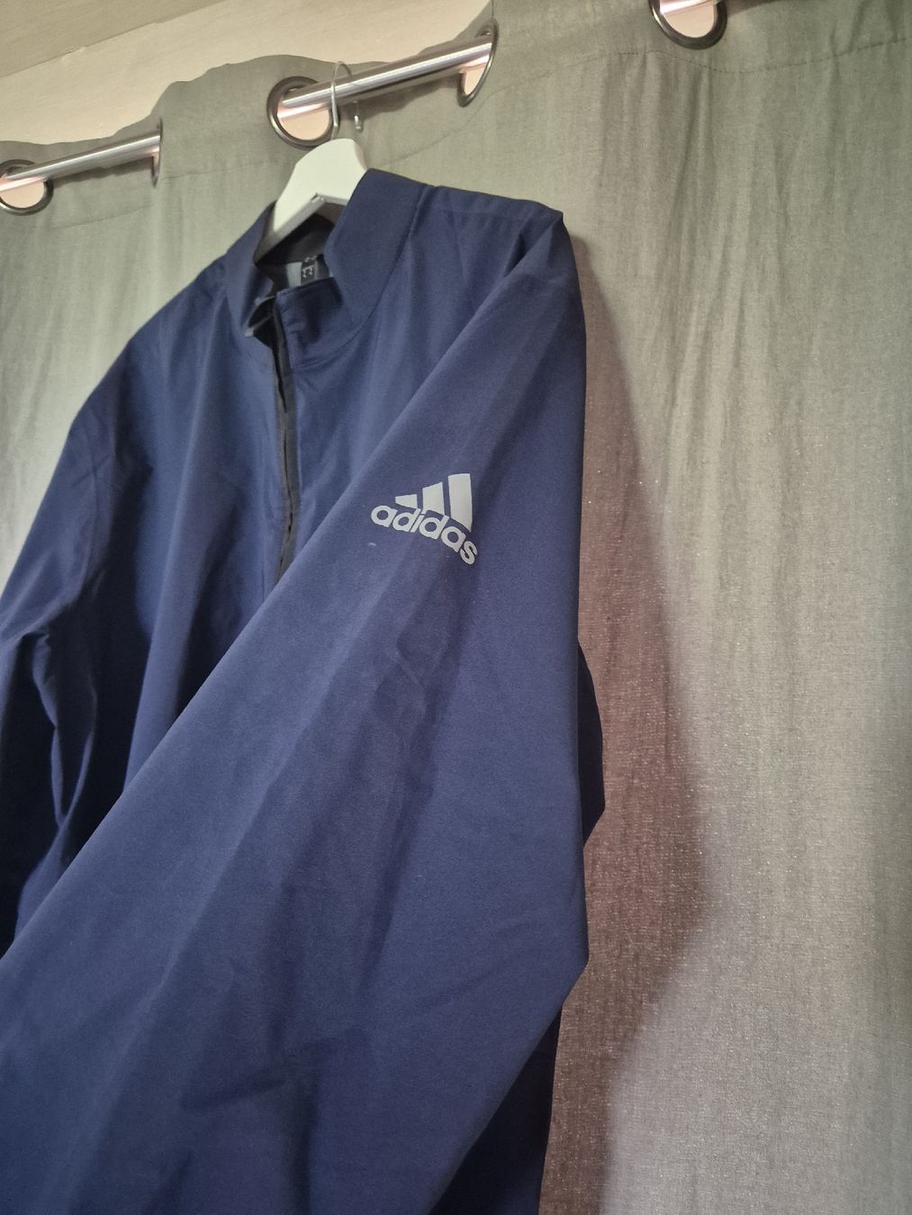 Adidas Jacken: Adidas Jacket Navy Blue Size XL – Neu (gemäss Beschreibung) aus Kilchberg ZH von emi_6vtg 2
