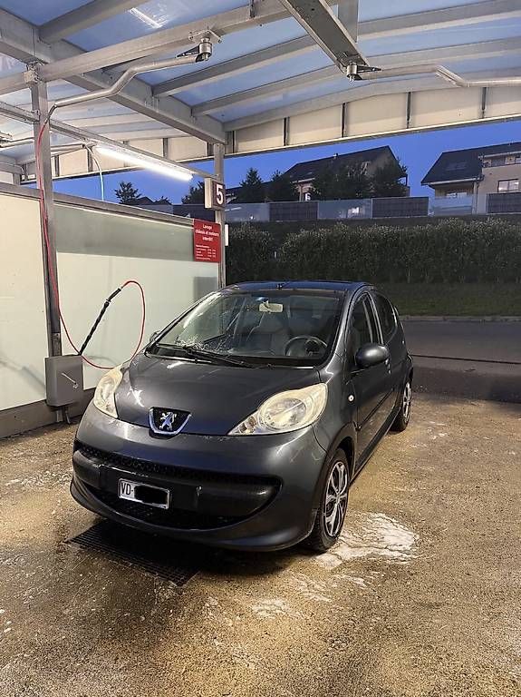 Autos: Peugeot 107 1.0 essence  – Gebraucht aus Prilly von gui_mc6f 1