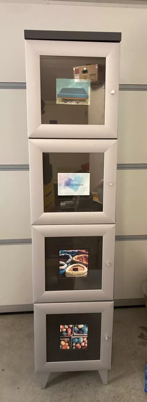 Schränke: Schmaler Schrank – Gebraucht aus Hurden von Ruby70
