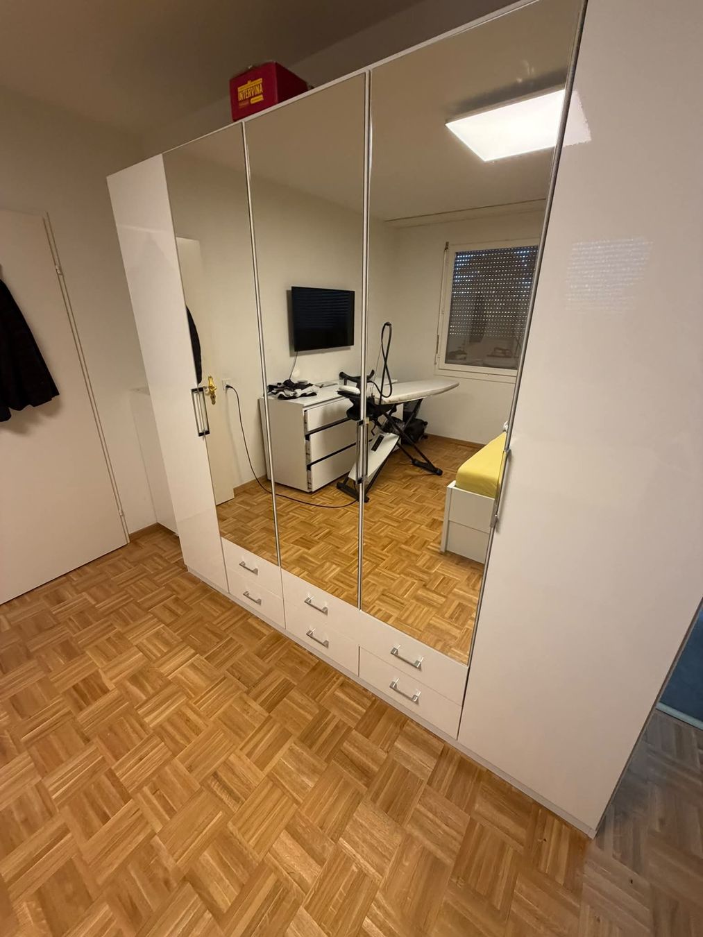 Armadi: L' armoire – Usato da Bussigny venduto da vod_85tw 1