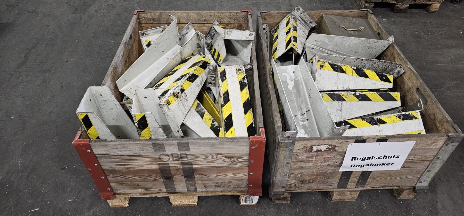 Scaffali: 36 Stk. Rammschutzecke Regalanfahrschutz - Neu ca. Fr. 2'000 – Usato da Berneck venduto da sflagberneck