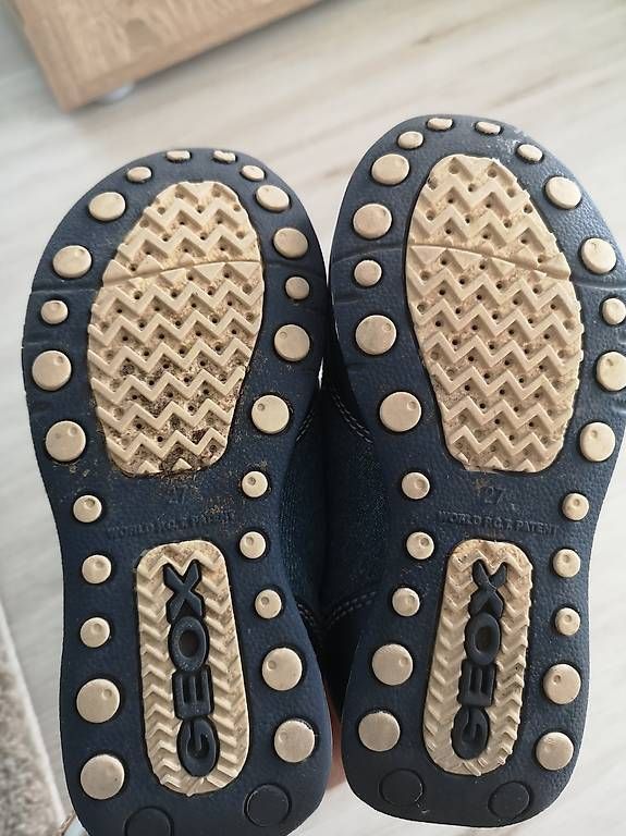 Geox Scarpe per ragazze: Geox Schuhe Mädchen Grösse 27 – Usato da Ostermundigen venduto da lid_sg9q 2