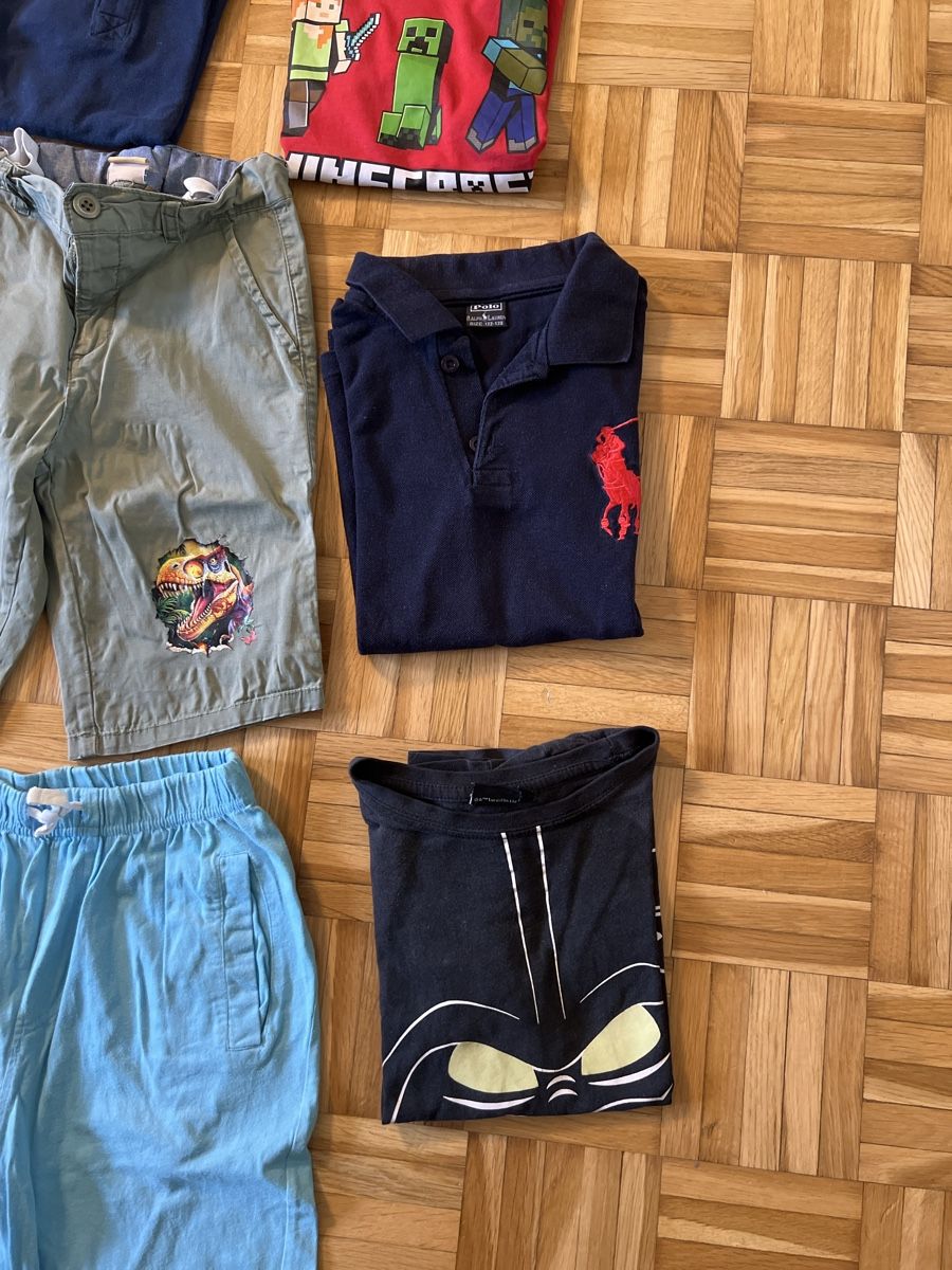 Lotti & Set di vestiti: Jungen Kleiderpaket, Gr. 122/128 – Usato da Zuchwil venduto da Commander0 2