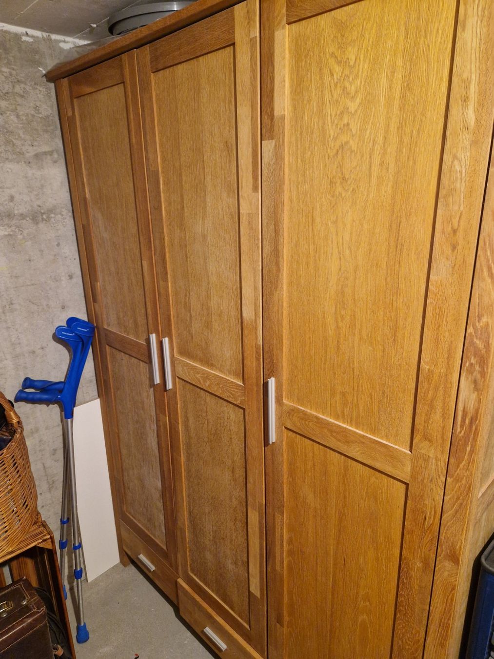 Jysk Armadi: Jysk Schrank, Holz, new oak – Usato da Metzerlen venduto da SS01 1