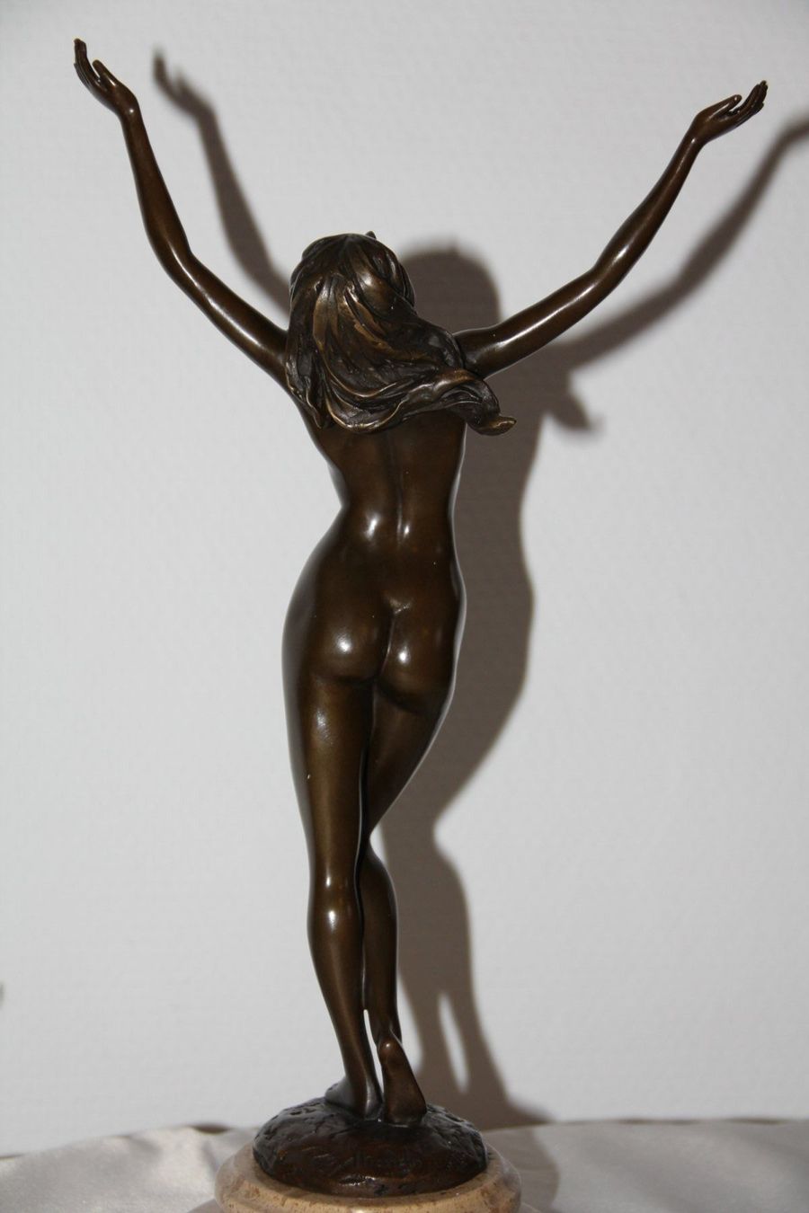 Sculture & Statue: Sculpture en bronze sur socle marbre. – Usato da Praz (Vully) venduto da pikuluka1 4