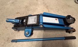 Hydraulischer Wagenheber - Tragkraft 2 Tonnen