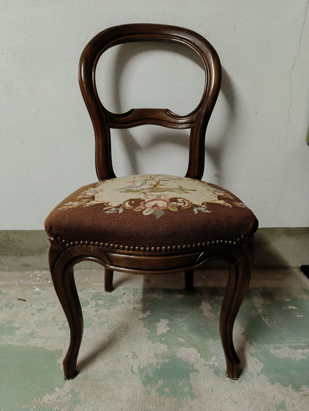 Sedie: Chaise en noyer – Usato da Cossonay-Ville venduto da Aryann34