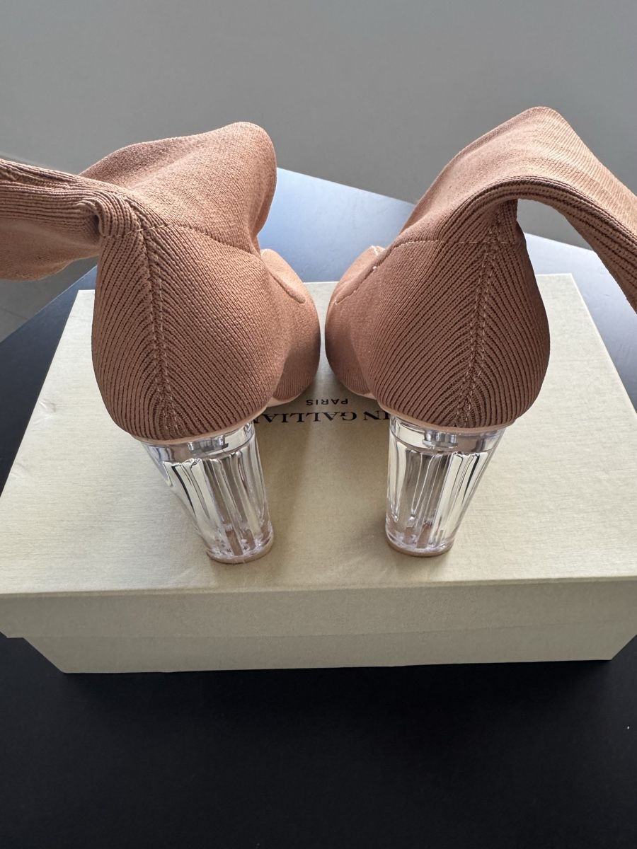 Scarpe da donna: Stiefeletten mit durchsichtigem Absatz, Gr. 39 – Nuovo (secondo la descrizione) da Zürich venduto da Jen10 8