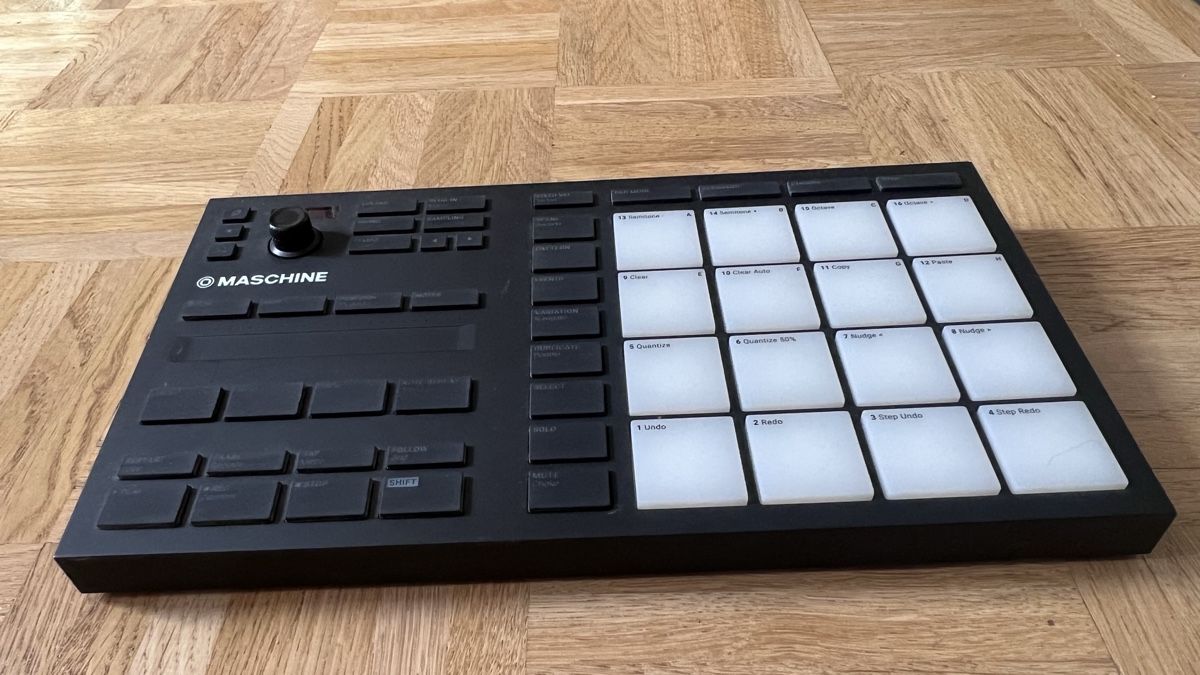 Native Instruments Strumenti musicali: NATIVE INSTRUMENTS Maschine Mikro MK3 – Usato da Biel/Bienne venduto da A.perez 1