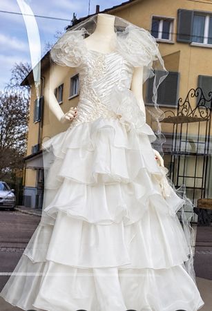 Traumhaftes Vintage-Brautkleid Pronuptia Zürich – Gr. 38 – k