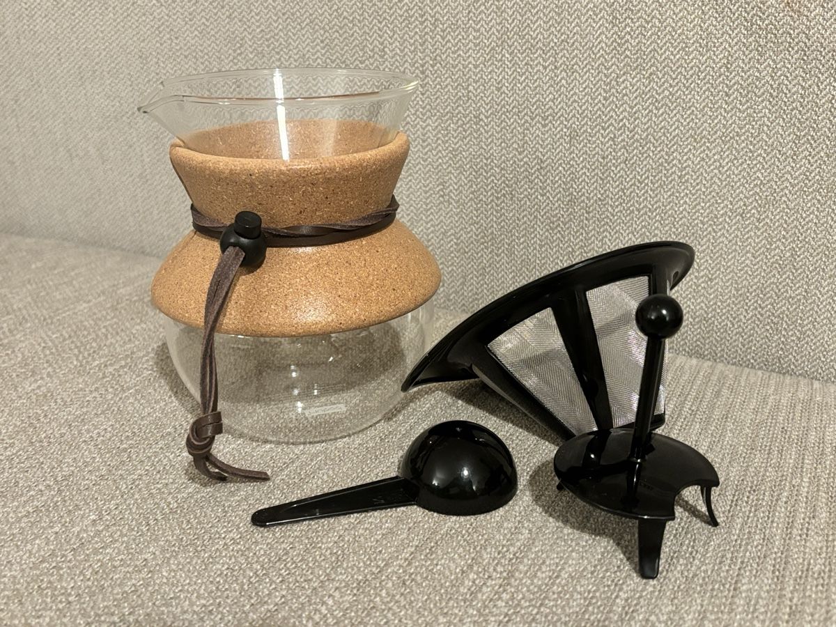 Bodum Macchine per caffè & Macchine per espresso: BODUM POUR OVER Coffee Maker Set – Usato da Effretikon venduto da Sebkoch