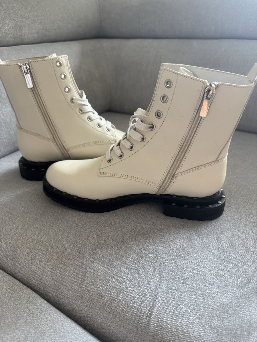Scarpe da donna: PRPY Leather Winter Boots Size 37 - Cream Colour! – Nuovo e nell'imballaggio originale da Montreux venduto da jvo_vg8n 2