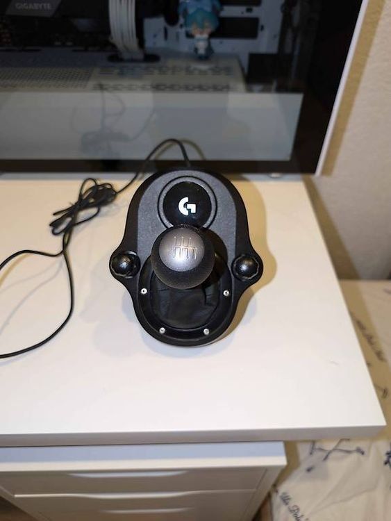 Logitech Controller: Logitech G923 TRUEFORCE + Shifter – Gebraucht aus Nänikon von T31