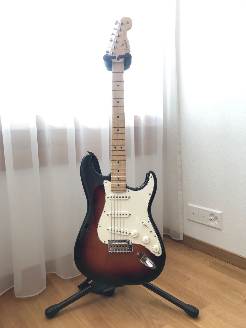 Fender Musikinstrumente: Guitare Fender Stratocaster Player Sunburst – Neu (gemäss Beschreibung) aus Grand-Lancy von tbi_sk5l