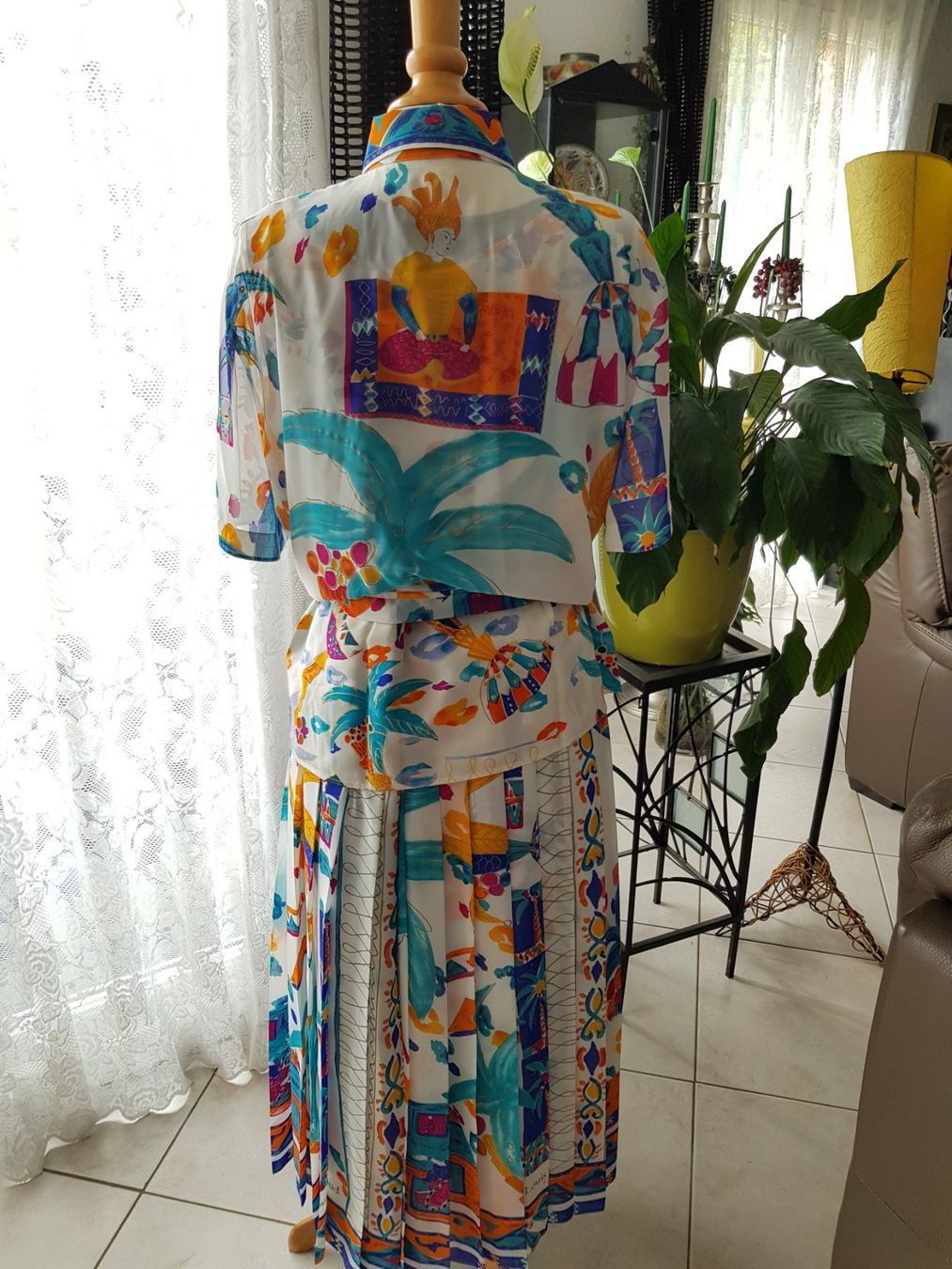 Completi & Tailleur: Louis Féraud Ensemble Vintage 42 – Usato da St-Triphon venduto da Jldr0 5