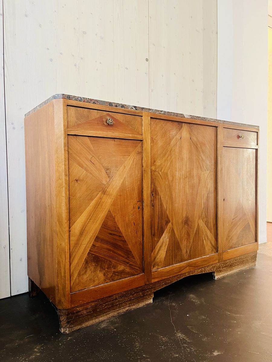 Buffets: Sideboard Buffet Kommode antik in Holz mit Steinplatte – D'occasion à Biel/Bienne par scisala