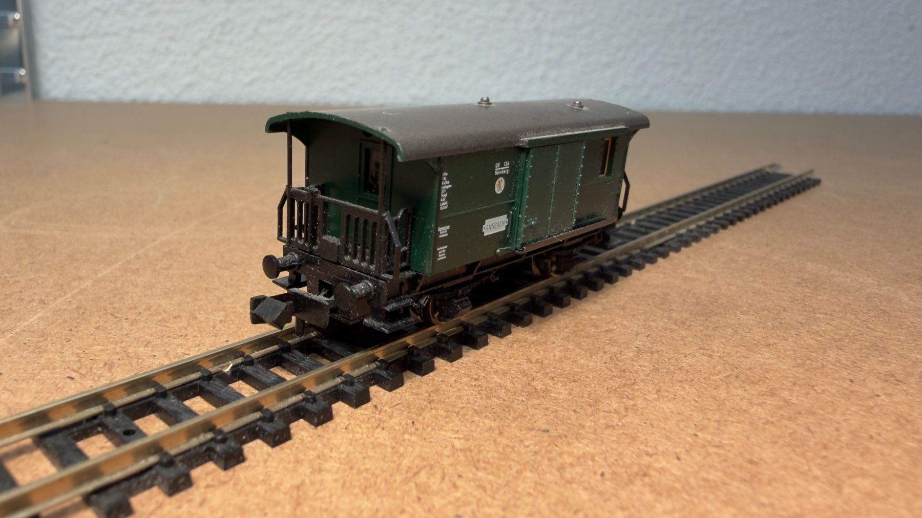 Fleischmann Modellini di ferrovie: Fleischmann Güterwagen Ansbach Spur N – Usato da Schlieren venduto da rat_lq6b