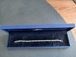 Bracelet Zwarovski  Fr. 199.00