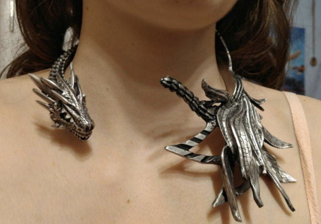 Ketten: Collier dragon Games of Throne – Neu (gemäss Beschreibung) aus Saxon von 2005sylvester 1