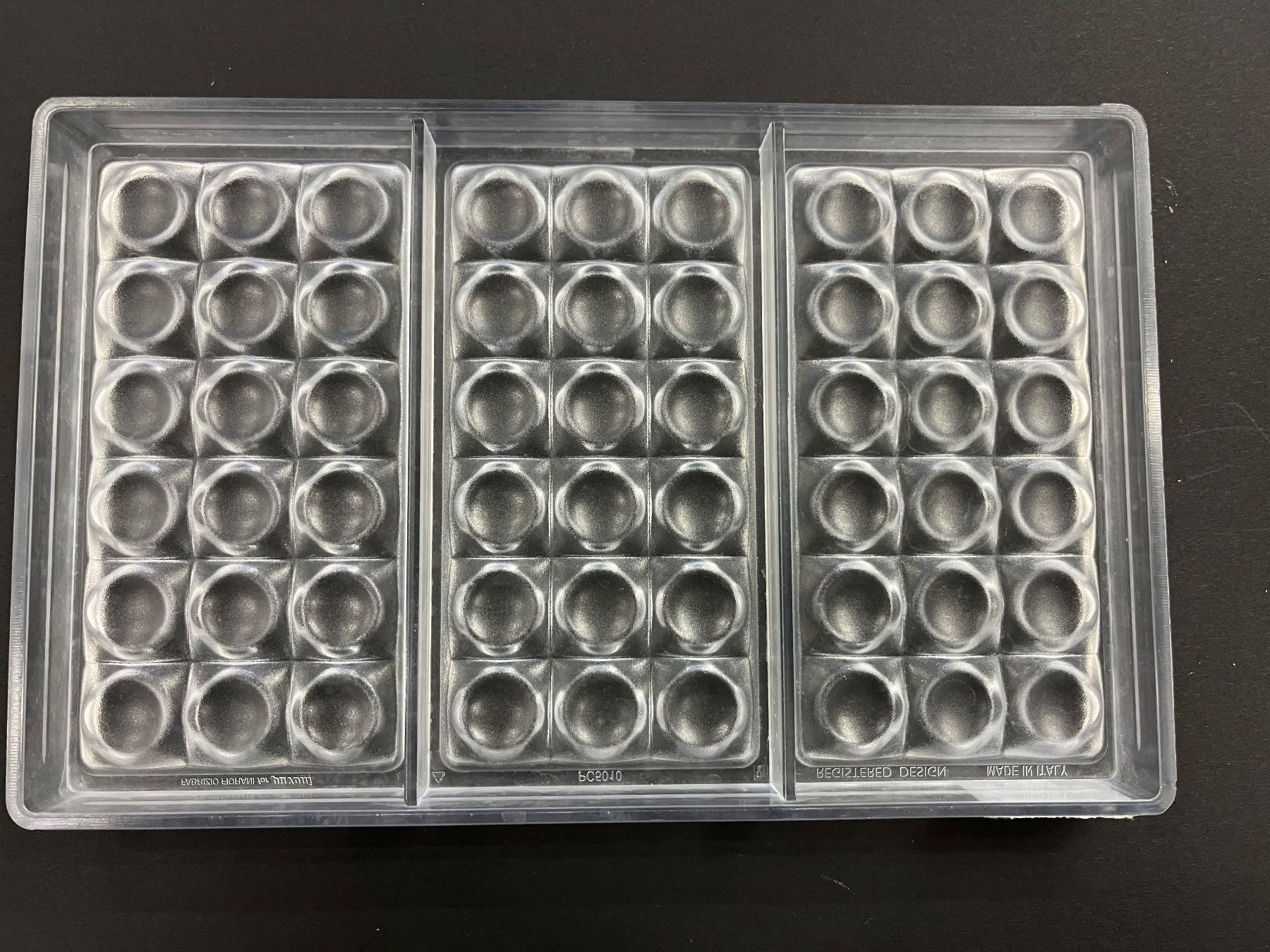 Teglie da forno: Polycarbonat Schokoladenform Drops – Usato da Illnau venduto da flamingo007