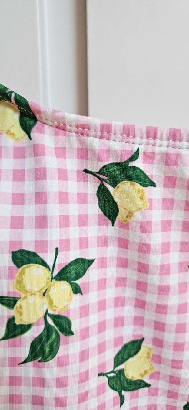 Costumi da bagno & Bikini: Badekleid rosa mit Zitronen, Gr. M – Nuovo (secondo la descrizione) da Rombach venduto da ThriftBetter 1