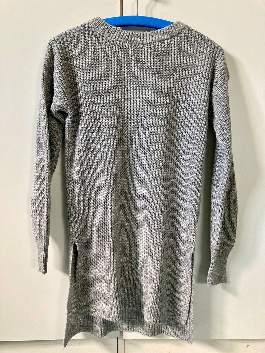 Pullover & Sweatshirts: 3 pullover -> 10.- – Gebraucht aus Torricella von non_t6pd 2