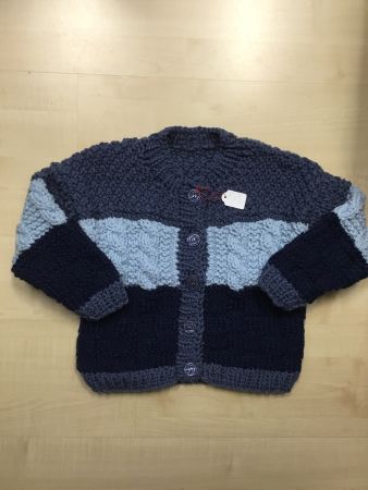 Kinderstrickjacke handgestrickt für 2-3 jährig